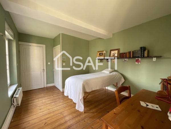 Maison du 19 ème siécle au coeur de la ville