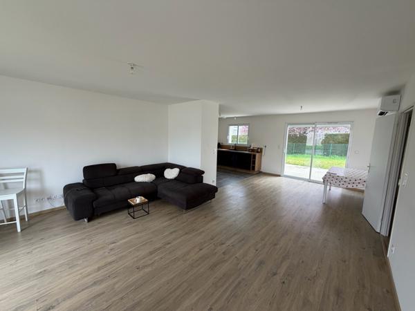 PAVILLON RECENT 2024 de PLAIN-PIED - 3 CHAMBRES - GARAGE