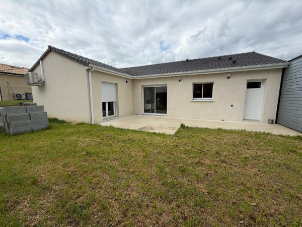 PAVILLON RECENT 2024 de PLAIN-PIED - 3 CHAMBRES - GARAGE