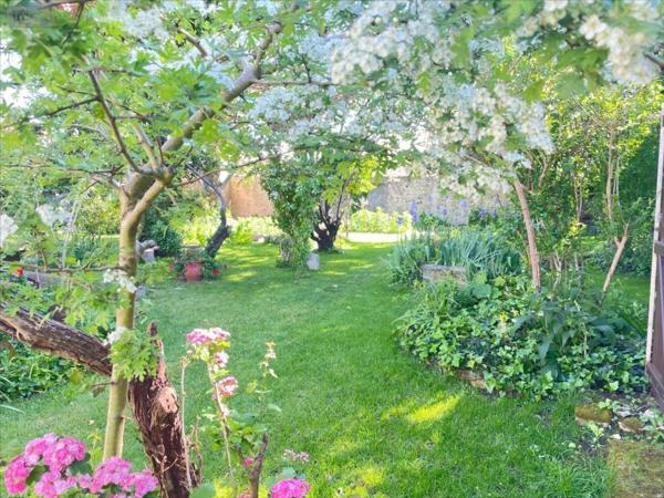 Maison à vendre à Salles-sur-Mer en Charente-Maritime (17220), ref : 17112-413