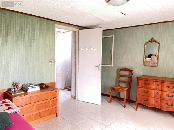 Maison à vendre à Salles-sur-Mer en Charente-Maritime (17220), ref : 17112-413