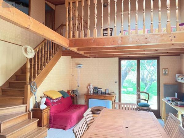 Maison à vendre à Salles-sur-Mer en Charente-Maritime (17220), ref : 17112-413