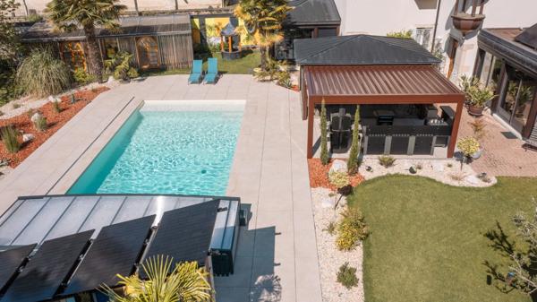 PROPRIETE ARC SUR TILLE DE 594 M2 SUR TERRAIN DE 2411 M2