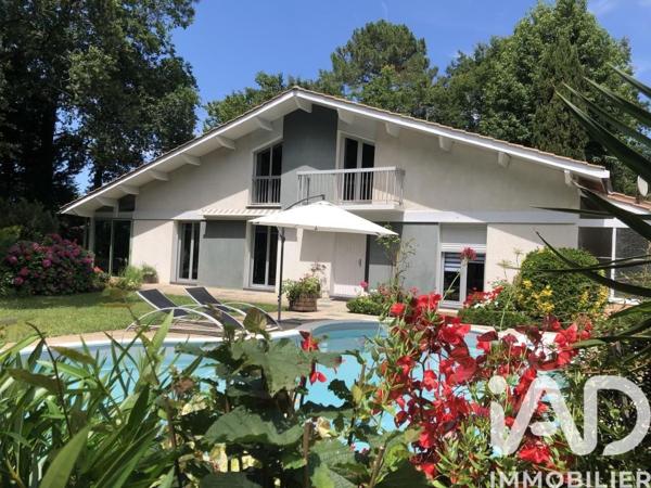 Maison à vendre 7 pièces 184 m² Cestas