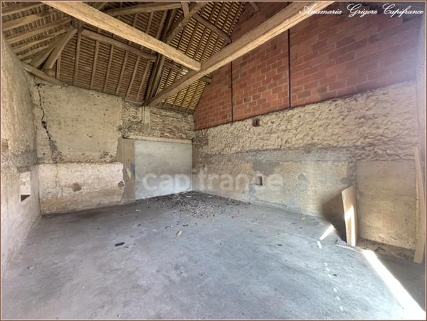 COURVILLE SUR EURE (28190) Immeuble à aménager - PC accordé