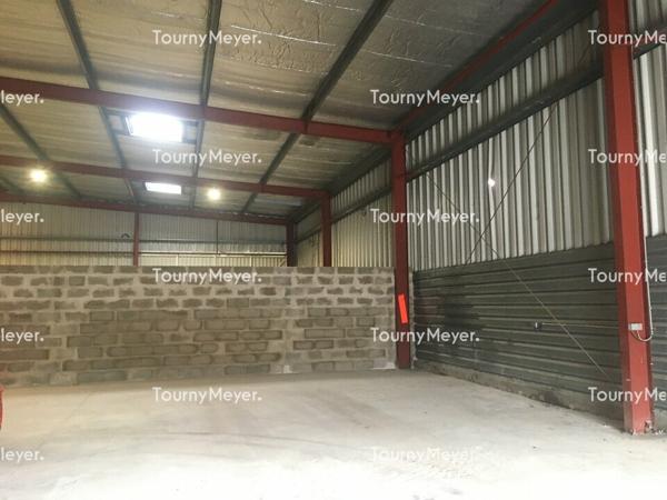 RARE-MERIGNAC-A LOUER LOCAL D'ACTIVITES DE 240 M² SUR TERRAIN PRIVATIF