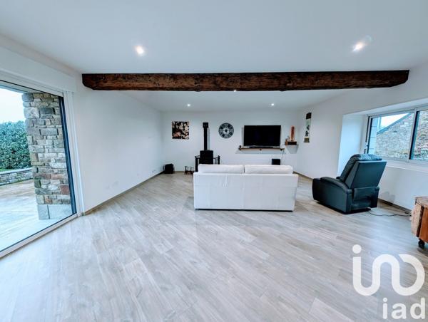 Maison 6 pièces de 159 m² à Martigné-Ferchaud (35640)