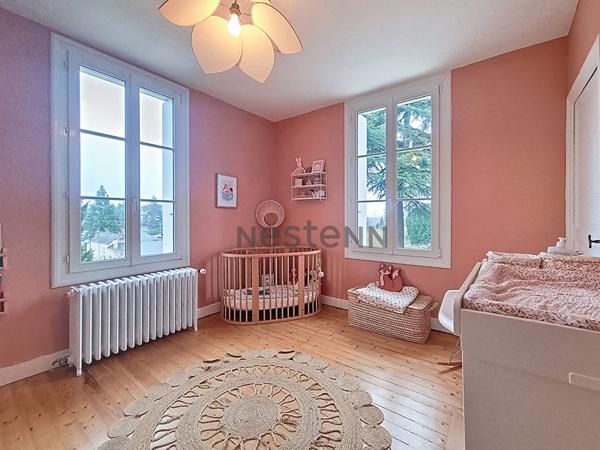 Maison bourgeoise de charme Saint-Cyr-sur-Loire - 180 m² avec 8 pièces avec 4 chambres - Jardin et garage