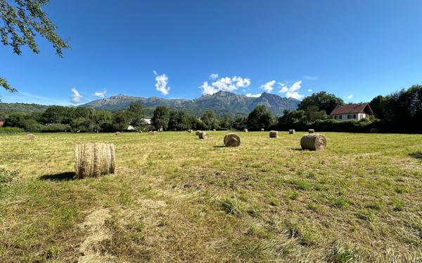 Terrain à vendre    Chabottes