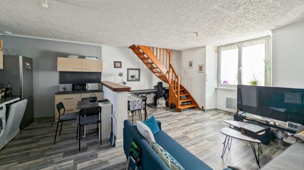 Bédée (35137) immeuble - 3 appartements - 138m²