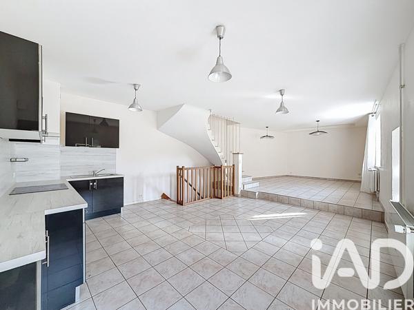 Location maison 3 pièces 80,3 m² Vulbens