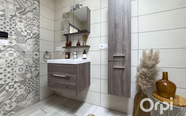 Maison à vendre    4 pièces •  Jonquières-Saint-Vincent