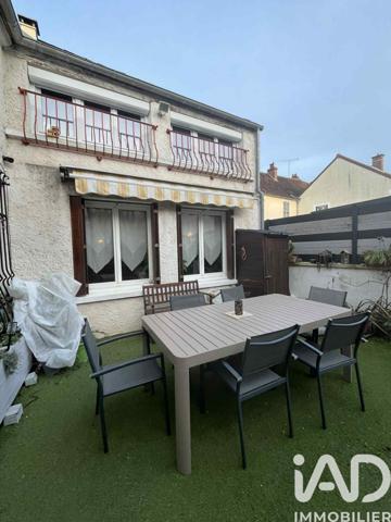 Maison à vendre 4 pièces 125 m² Champs-sur-Yonne