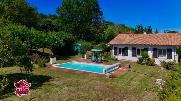 Maison de plain pied avec gîte et piscine chauffée. Pujols (47300)