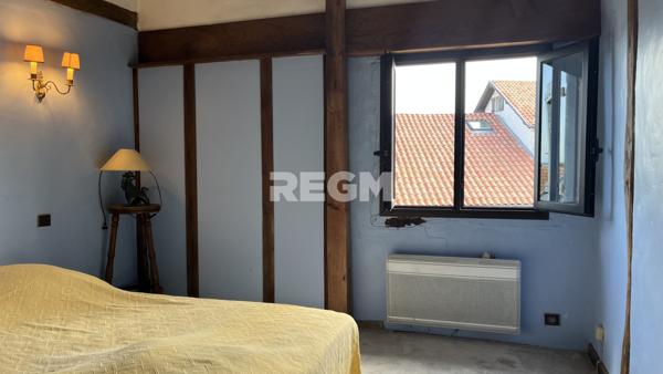 Mouguerre (64990) De nouveau à la vente, Maison Basque historique de 1730, à rénover, située au bourg de Mouguerre