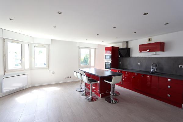 Appartement
         3 pièces
        - 64 m² Exclusivité 259 000 € *
