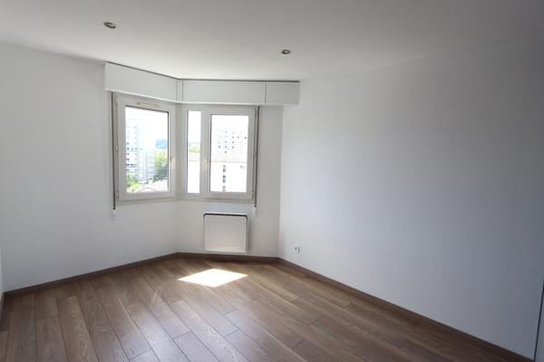 Appartement
         3 pièces
        - 64 m² Exclusivité 259 000 € *