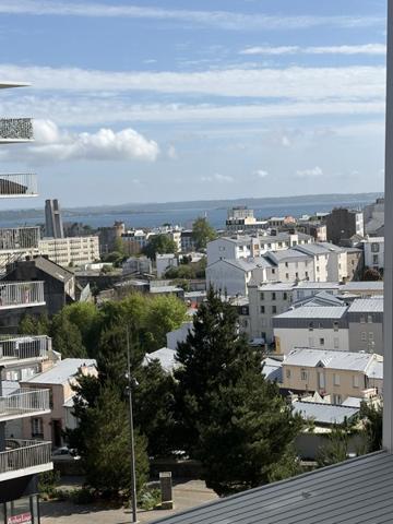 Appartement à vendre |                                       Brest |                                        4 pièces  |  77 m²