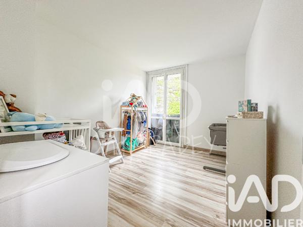 Appartement à vendre 4 pièces 74 m² Lagny-sur-Marne