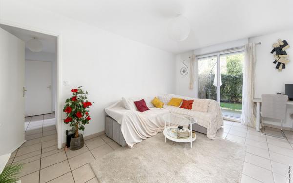 Appartement à vendre    3 pièces • 55 m2 Aucamville