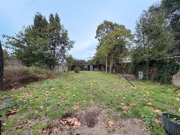 Maison familiale de 152 m² avec 4 chambres et grand jardin - Quartier Bédier à Angers