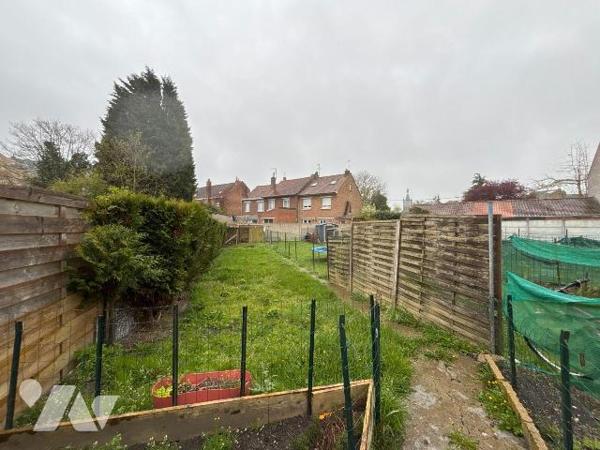 EXCLUSIVITÉ - MAISON À VENDRE À MERVILLE

Idéalement située à proximité du centre-ville et de...