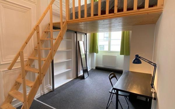 Appartement à louer    1 pièce •  Lyon 2