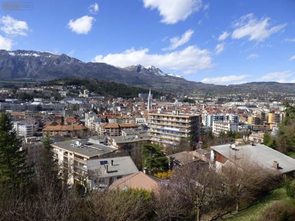Appartement à vendre à Gap dans lesHautes-Alpes (05000), ref : 001/1589