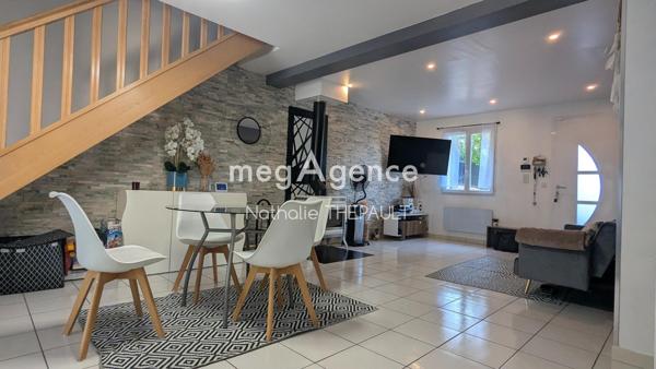 Maison à MANTES-LA-VILLE, 78711 - 6 pièces 94m²
