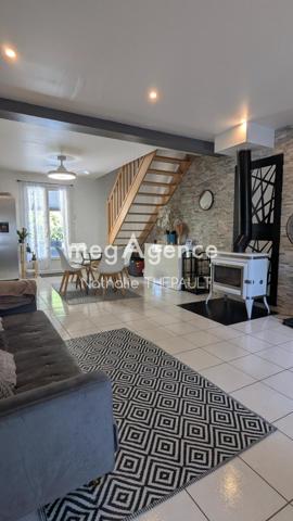 Maison à MANTES-LA-VILLE, 78711 - 6 pièces 94m²