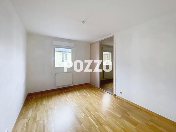 Appartement Periers 5 pièce(s) 155 m2 - Terrasse de 31 m². PERIERS