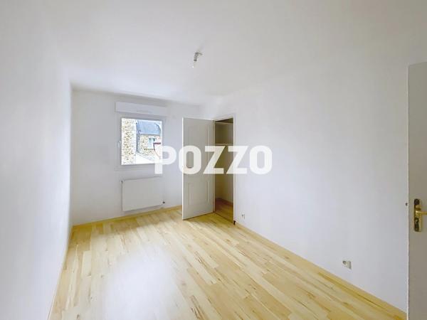 Appartement Periers 5 pièce(s) 155 m2 - Terrasse de 31 m². PERIERS
