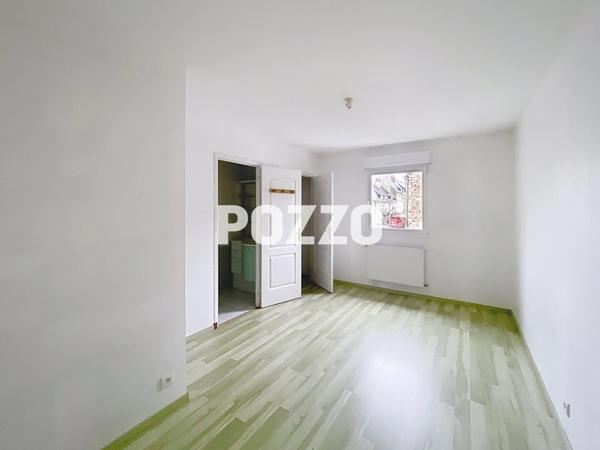 Appartement Periers 5 pièce(s) 155 m2 - Terrasse de 31 m². PERIERS