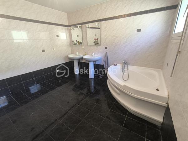 Maison traditionnelle de 151 m²