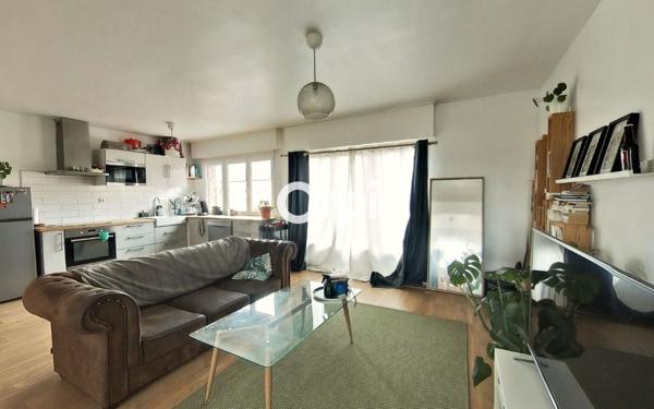 Appartement à vendre    3 pièces • 66,14 m2 Lille