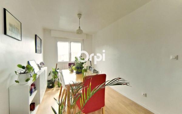 Appartement à vendre    3 pièces • 66,14 m2 Lille