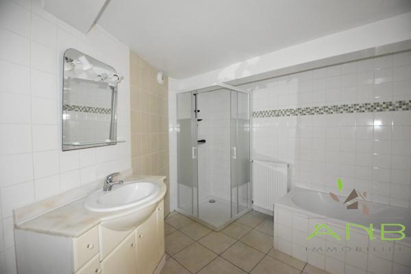 Ensemble de 3 maisons mitoyennes – Spécial investisseur locatif