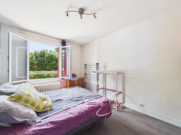 3 chambres à 245 000 € à 5 minutes du rer D