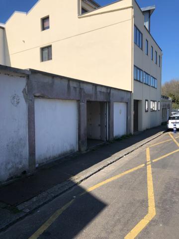 BREST ST PIERRE - GARAGE, Brest 29200