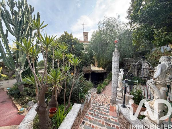 Maison à vendre 14 pièces 365 m² Roquebrune-Cap-Martin