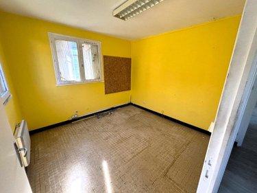 Divers à vendre à Nemours en Seine-et-Marne (77140), ref : 149