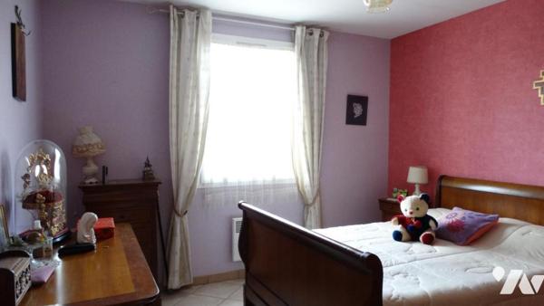 PROCHE CENTRE VILLA T4 AVEC GARAGE ET ATELIER A SAINT-MAXIMIN