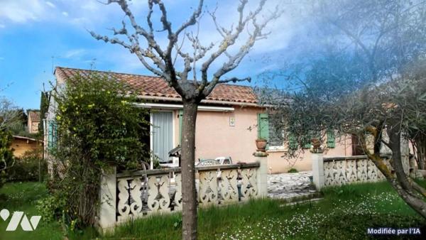 PROCHE CENTRE VILLA T4 AVEC GARAGE ET ATELIER A SAINT-MAXIMIN