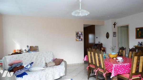 PROCHE CENTRE VILLA T4 AVEC GARAGE ET ATELIER A SAINT-MAXIMIN