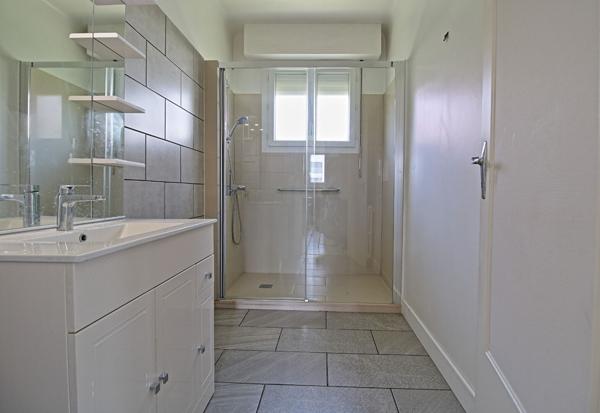 Maison Biarritz 6 pièce(s) 110 m2 habitables 215m² utiles