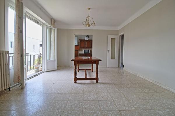 Maison Biarritz 6 pièce(s) 110 m2 habitables 215m² utiles