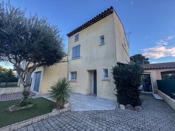 Maison  avec piscine