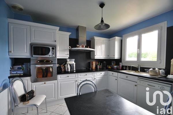 Maison à vendre 5 pièces 100 m² Saint-Thibault-des-Vignes