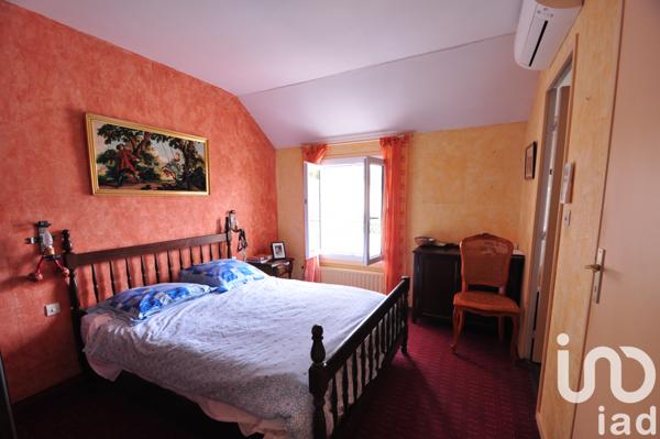 Maison à vendre 5 pièces 100 m² Saint-Thibault-des-Vignes