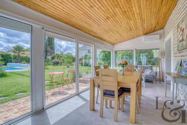 Maison en pierre rénovée à vendre proche commerces de Villeneuve-sur-Lot